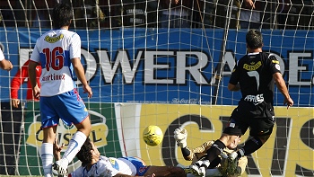 Colo Colo sumó su 29ª estrella tras derrotar a la UC en Santa Laura