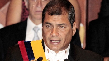   Video que muestra a Correa pidiendo 