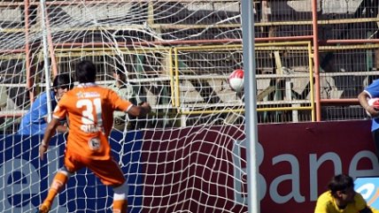 Cristián Suárez anotó un autogol contra Cobreloa y alimentó las esperanzas de U. La Calera