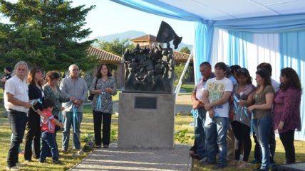 O'Higgins inauguró memorial en homenaje a hinchas fallecidos en Tomé
