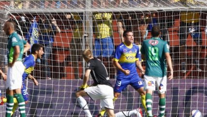 Matías Donoso abrió la cuenta para Everton sobre Santiago Wanderers
