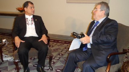   Rafael Correa explicó cómo cerró Ecuador las universidades que lucraban 