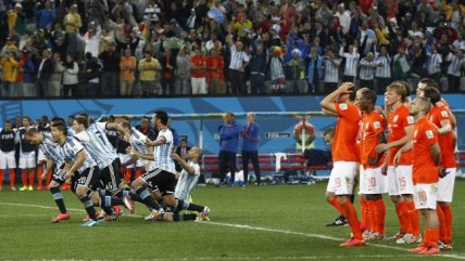 Dos personas murieron por infartos en Argentina durante partido contra Holanda