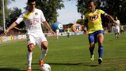 U. Española celebró ante U. de Concepción su primer triunfo en el Clausura