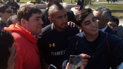 Así fue el retorno de Arturo Vidal al Estadio Monumental