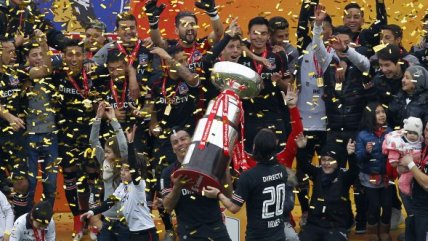 Colo Colo celebró su primera Supercopa tras vencer a la UC en el Estadio Nacional