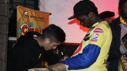 Jugadores de San Luis compartieron una cena junto a inmigrantes en Quillota