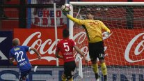 Unión Española mantuvo el invicto con un intenso empate ante U. de Chile