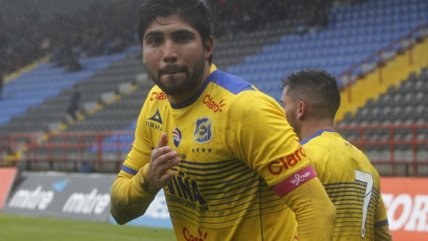 Everton quedó como escolta del Transición tras vencer a Huachipato en Talcahuano