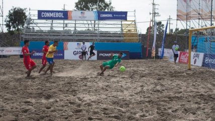  Brasil aplastó a Chile en Copa América de fútbol playa  