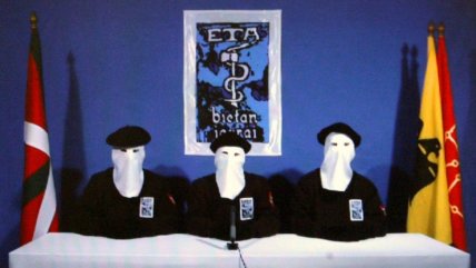 La organización separatista ETA anunció su disolución