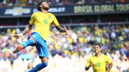 Neymar retornó a las canchas a 11 días del Mundial en el triunfo de Brasil ante Croacia