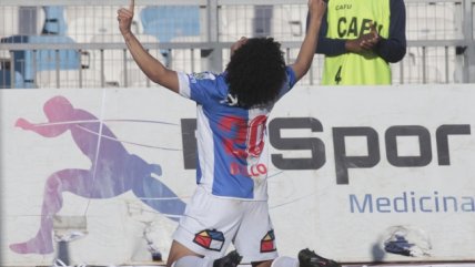 Eduard Bello anotó desde el punto penal la ventaja de Antofagasta sobre U. de Concepción