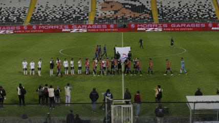 Revisa el ingreso de Colo Colo y Unión Española a la cancha del vacío Estadio Monumental