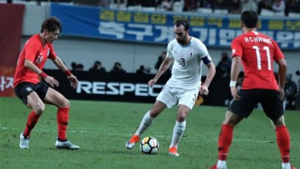 Uruguay se estrelló con la eficaz Corea del Sur en un amistoso en Seúl