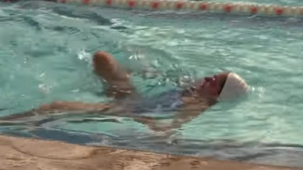Multicampeona en nado sincronizado de Colegio Los Navíos de La Florida aspira a ir a unos JJ.OO.