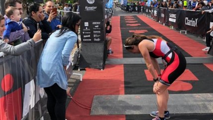 Deportista cruzó la meta en el Ironman de Palermo y su pareja le pidió matrimonio