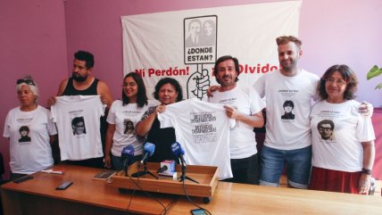  Convocan a correr Maratón de Santiago con poleras de DDDD  