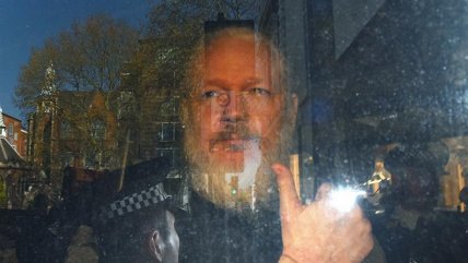   ¿Qué hizo Julian Assange y por qué lo detuvieron? 