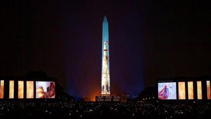  Apollo 11 sorprende en Monumento a Washington  