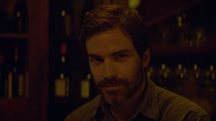  Santiago Cabrera y 