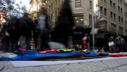  Asech y permisos a ambulantes en Santiago: La alcaldesa se equivoca y debe corregir  