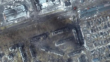   Imágenes satelitales muestran los daños de la ciudad ucraniana de Mariupol, asediada por los rusos 