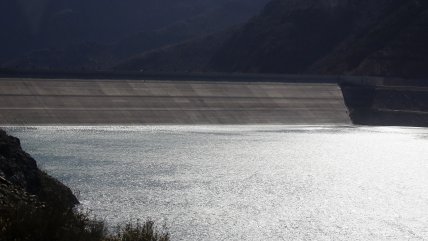   Roberto Vega: El fin de los derechos de agua es una expropiación encubierta 