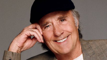   Joan Manuel Serrat suma segundo show en Chile este 2022 