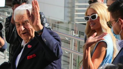   Paris Hilton visitó el Instituto Teletón de Santiago junto a Don Francisco 