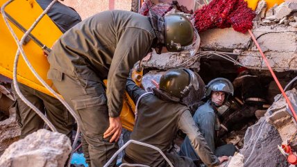   Hombre fue rescatado vivo tras cuatro días bajo los escombros en Marruecos 