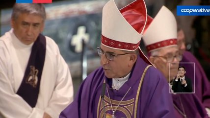  Arzobispo Chomalí y adiós a Piñera: 