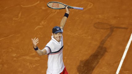   Jarry domó a Tsitsipas y clasificó a su primera semifinal en un Masters 1.000 