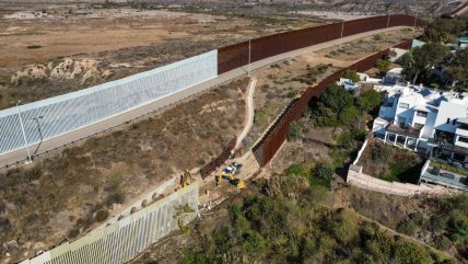   Trump retomó la reconstrucción del muro fronterizo en Tijuana 