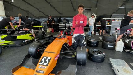   Nicolás Ambiado defenderá el liderato de la Fórmula Regional Américas en Estados Unidos 