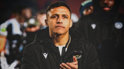   Alexis Sánchez mostró su buen ánimo junto a compañeros de Udinese 