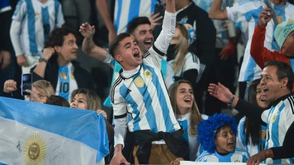   Himno de Argentina fue pifiado en el Estadio Nacional 
