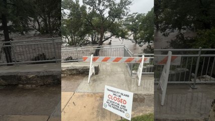  Inundaciones en Texas dejan 25 muertos y una veintena de desaparecidos  