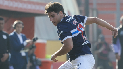   [VIDEO] Clemente Montes casi sorprende a Colo Colo con un remate de distancia para la UC 