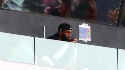   Kendrick Lamar presenció en el Estadio Nacional el triunfo de Argentina ante Nigeria 