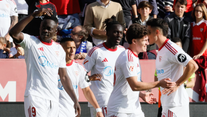   Alexis Sánchez volvió a la titularidad en sólida goleada de Sevilla a Real Oviedo 