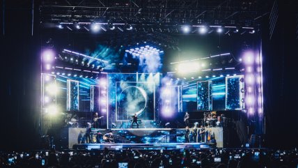   Chayanne repletó el Estadio Ester Roa en Concepción 