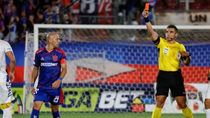   [VIDEO] Marcelo Díaz sufrió una polémica expulsión por agresión al final del duelo con la U. de Conce 