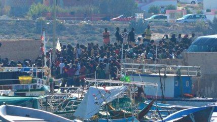   Cinco mil personas en un día: Italia vive la mayor oleada de inmigrantes del año 