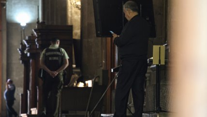  Delincuentes robaron objetos patrimoniales desde la Catedral de Santiago  