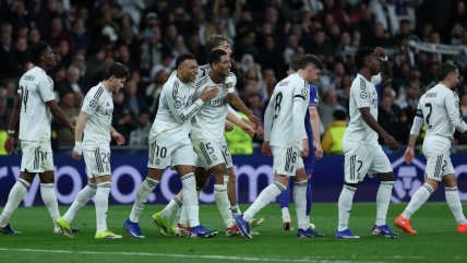   Real Madrid aplastó a Mónaco y se acercó a los octavos de la Champions 