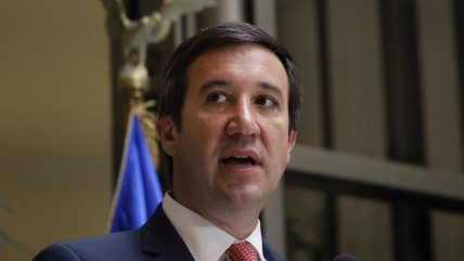  Timonel UDI descartó que error del nuevo Gobierno haya forzado bajada de Lula  