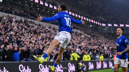   Everton complicó las aspiraciones de Chelsea en la Premier League 