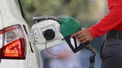   Cambios al Mepco: bencinas subirán 370 pesos y diésel tendrá alza de 580 pesos 