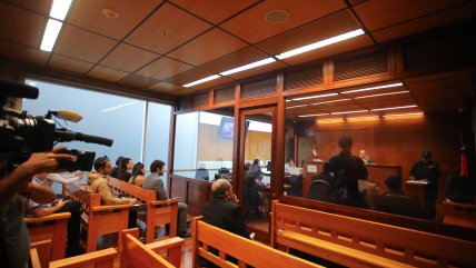  Adolescente es formalizado por amenazar con disparos en liceo de Iquique  